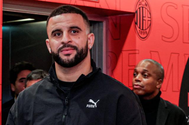 开云体育-官方：沃克租借加盟AC米兰 合同中包含买断条款