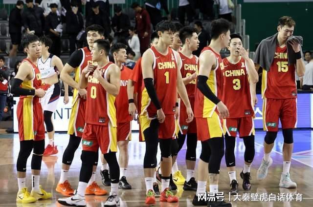 开云体育-争议！深夜23点，中国男篮变天：官宣21人大名单 周琦郭昊文无缘